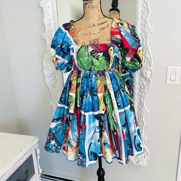 New York Couture Reworked Handmade Marvel Hulk Smash Puff Sleeve Dress - Picture 4 of 6